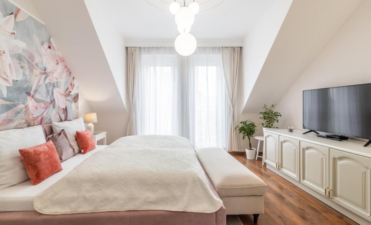 Monarchia Apartman Pearl Mosonmagyaróvár Exteriér fotografie