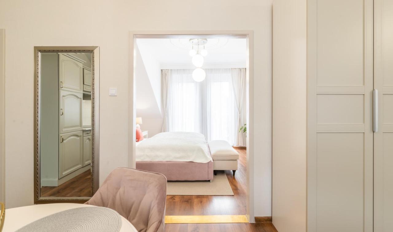 Monarchia Apartman Pearl Mosonmagyaróvár Exteriér fotografie